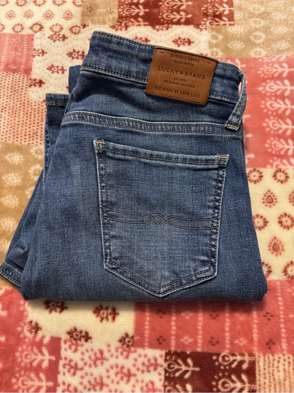 Lucky Brand Women's Straight Leg Light Blue Denim Jeans